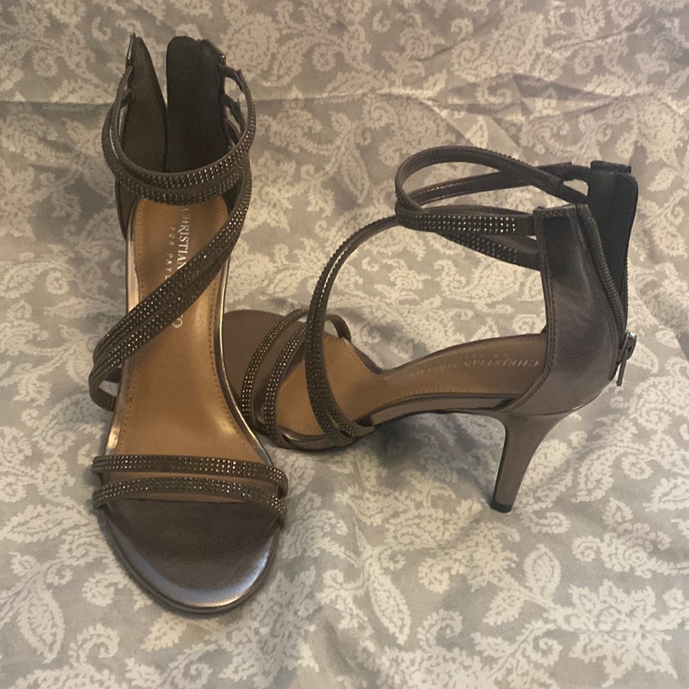 Christian Siriano size 7 rear zipper tan/gold/brown color